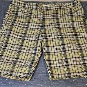 Dockers Golf Plaid Shorts size 12